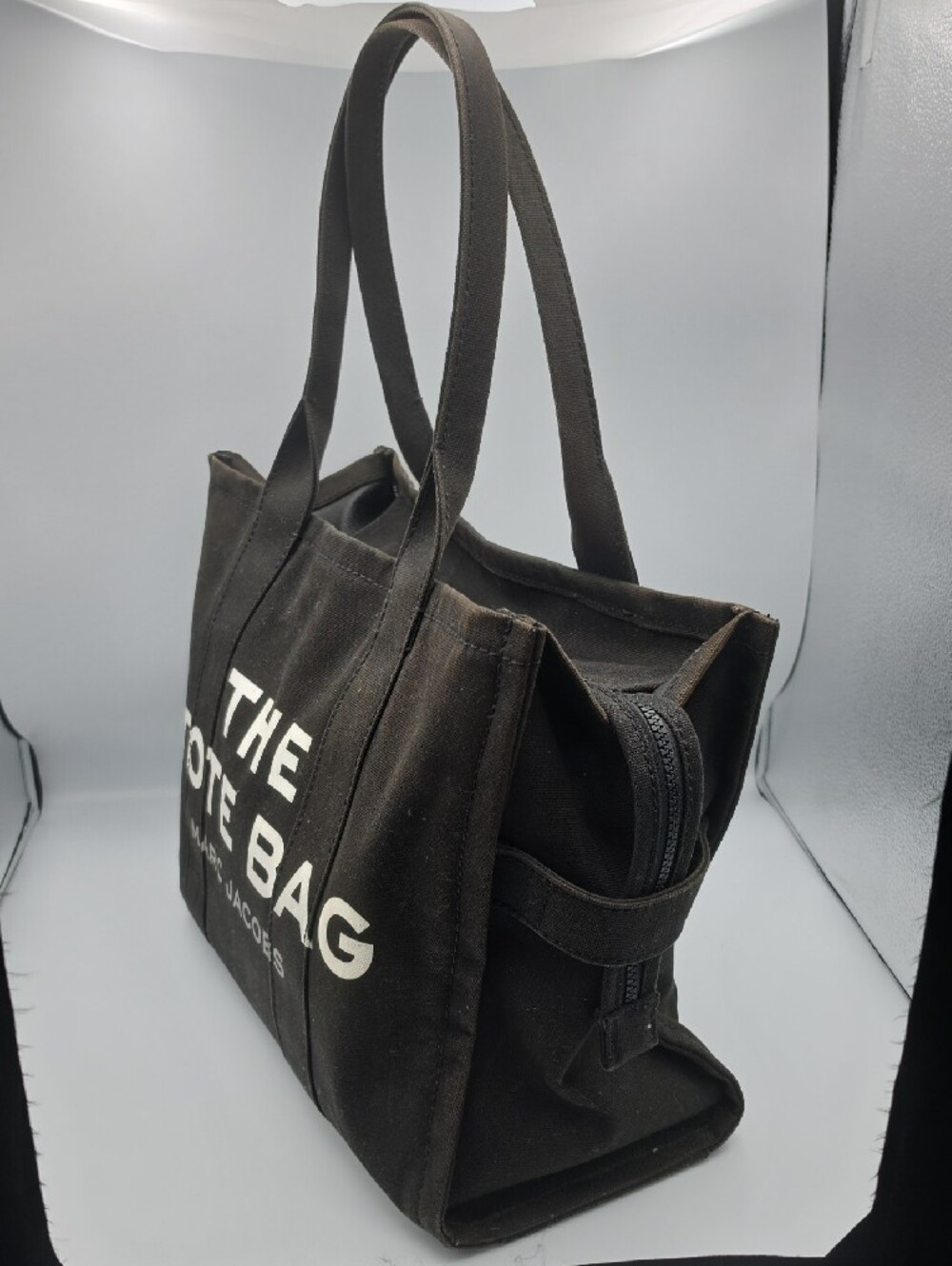 Marc Jacobs Black & White Canvas Large "The Tote Bag" Weekender Bag (EUC)🤍🖤🤍 - Picture 5 of 11